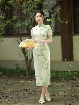 Poletje Cvjetnim Natisne Saten Cheongsam Sodobne Premium Orientalski Obleko Tradicionalnih Kitajskih Žensk Dolgo Qipao