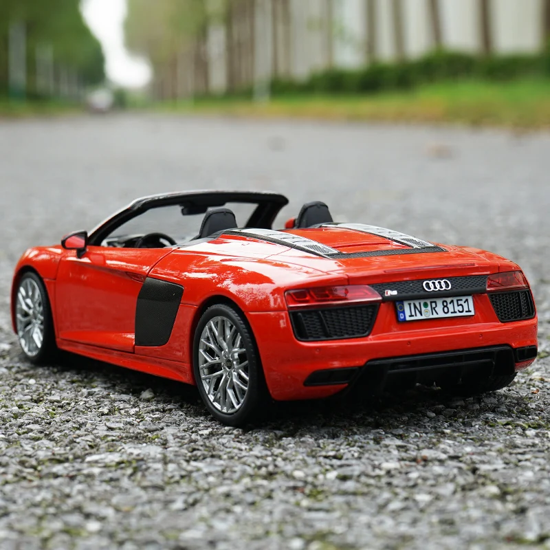 1:18 Audi R8 V10 Plus Spyder Zamenljivih Roadster Zlitine Diecast Modela Avtomobila Igrača Avto Original Škatlo Za Zbiranje Daril Brezplačna Dostava